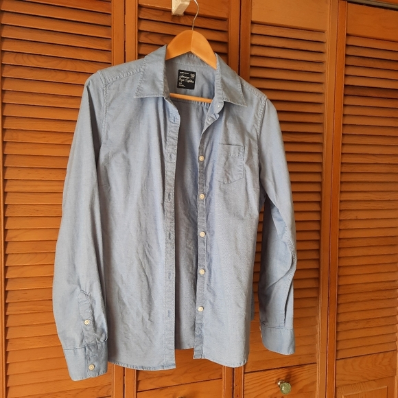 American Eagle Outfitters Prep Fit Shirt - Picture 3 of 10